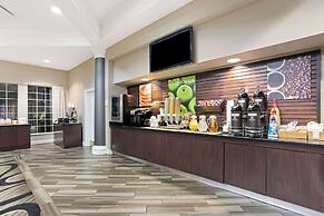 La Quinta Inn & Suites by Wyndham Birmingham Homewood