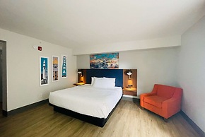 La Quinta Inn & Suites by Wyndham Birmingham Homewood