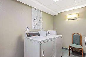 La Quinta Inn & Suites by Wyndham Birmingham Homewood