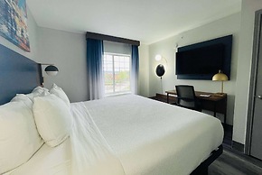 La Quinta Inn & Suites by Wyndham Birmingham Homewood