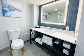 La Quinta Inn & Suites by Wyndham Birmingham Homewood