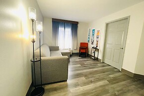 La Quinta Inn & Suites by Wyndham Birmingham Homewood