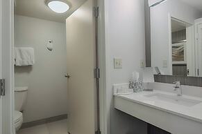 Courtyard By Marriott Dallas DFW Airport North/Irving