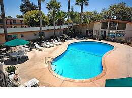 Motel 6 Santa Maria, CA - South