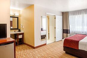 Comfort Inn Mount Shasta Area