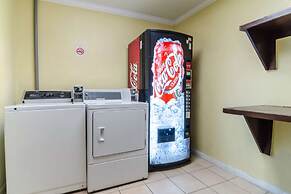 Rodeway Inn & Suites Jacksonville near Camp Lejeune