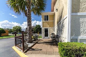 Rodeway Inn & Suites Jacksonville near Camp Lejeune