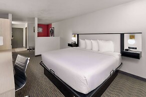 SYLO Hotel Denver Airport, a Ramada by Wyndham