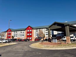 SYLO Hotel Denver Airport, a Ramada by Wyndham