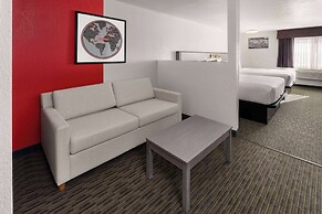 SYLO Hotel Denver Airport, a Ramada by Wyndham