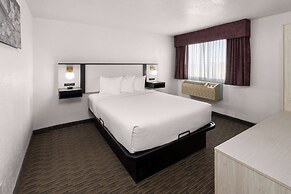 SYLO Hotel Denver Airport, a Ramada by Wyndham