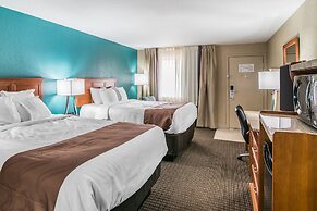 Quality Inn & Suites Near White Sands National Park