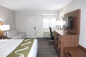 Quality Inn & Suites Near White Sands National Park