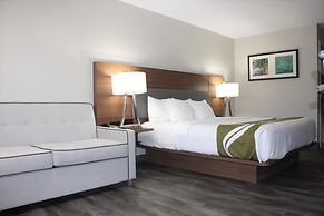 Quality Inn & Suites Near White Sands National Park