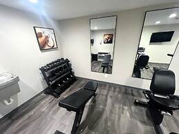 Quality Inn & Suites Near White Sands National Park