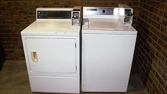 Quality Inn & Suites Near White Sands National Park