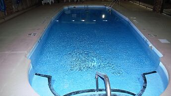 Quality Inn & Suites Near White Sands National Park