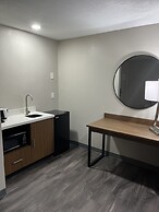 Quality Inn & Suites Near White Sands National Park