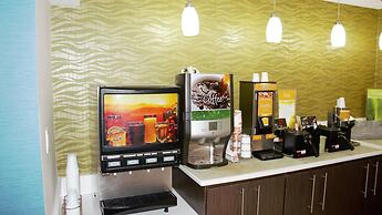 Quality Inn & Suites Near White Sands National Park