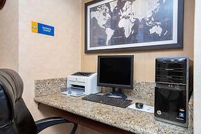 Days Inn by Wyndham Woodland