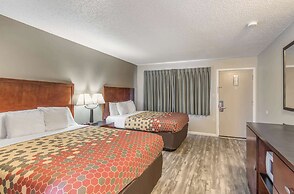 Econo Lodge Inn Suites Yreka