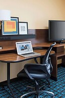 Fairfield Inn & Suites Peru