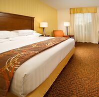 Drury Plaza Hotel Mt. Vernon