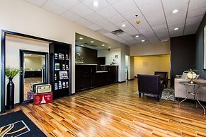 Quality Inn & Suites Moline - Quad Cities