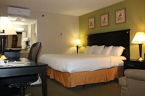 Quality Inn & Suites Moline - Quad Cities