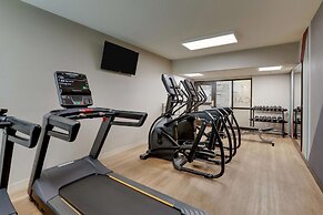 Drury Inn & Suites Marion
