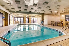 Drury Inn & Suites Marion