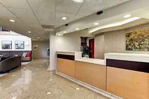 Drury Inn & Suites Marion