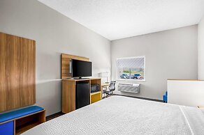 Days Inn by Wyndham Collinsville/St. Louis