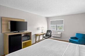 Days Inn by Wyndham Collinsville/St. Louis