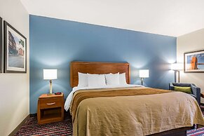 Comfort Inn Alton near I-255