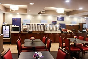 Holiday Inn Express Cedar Rapids (Collins Rd) by IHG