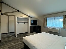 Days Inn & Suites by Wyndham Port Huron