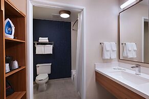 Fairfield Inn By Marriott Kansas City Airport