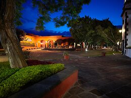 Fiesta Americana Hacienda Galindo Resort & Spa