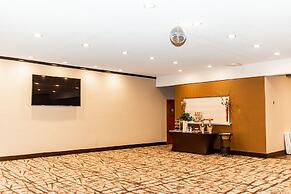 Gateway Inn And Suites