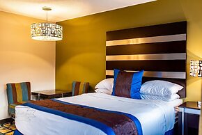 Gateway Inn And Suites