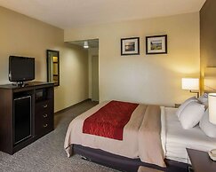 Quality Inn Hayti North