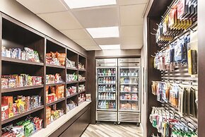 La Quinta Inn & Suites by Wyndham Flagstaff