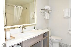 Clarion Pointe Vidalia - Lyons West