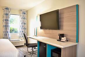 Clarion Pointe Vidalia - Lyons West