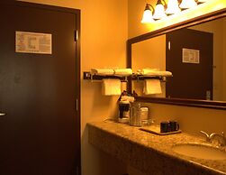 Rodeway Inn & Suites