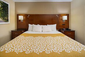 Days Inn by Wyndham Thomaston