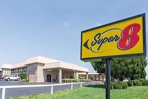 Super 8 by Wyndham Clovis