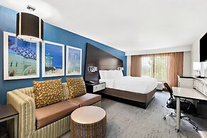 Holiday Inn Express Atlanta Galleria - Ballpark Area by IHG