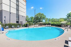 Holiday Inn Express Atlanta Galleria - Ballpark Area by IHG